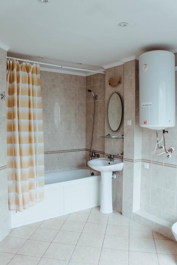 Kanna Hotel Askania-Nova Ngoại thất bức ảnh